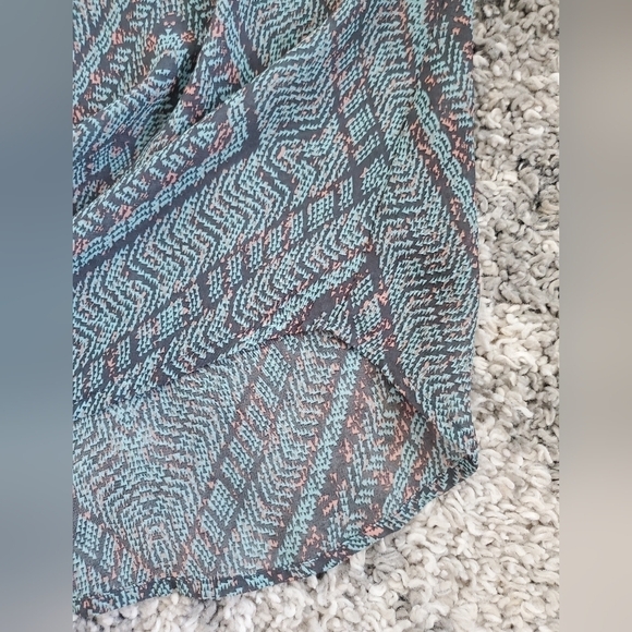 Bundle Only: Daniel Rainn Women S Sleeveless Boho Chiffon Split Teal Print Top.‎ - Picture 5 of 10